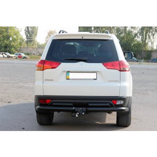 Zadní ochranné oblouky AK003-Special Black (2 ks, nerez) Mitsubishi Pajero Sport 2008–2015 fotografie 2