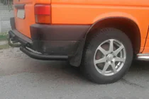 Volkswagen T4 Caravelle/Multivan 1990–2003 Zadní ochranný rám AK003-2 Black (nerez) fotografie 2
