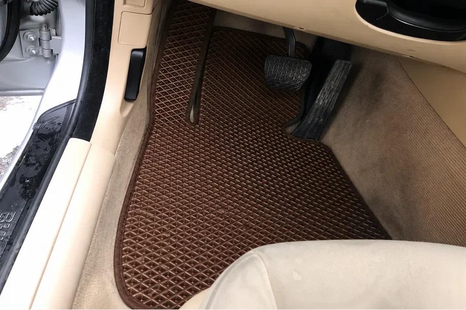 BMW řada 3 E92/E93 2006–2013 EVA autokoberce (cihlový vzor) Image