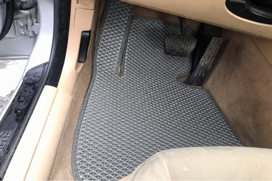 BMW řada 3 E92/E93 2006–2013 EVA autokoberce (šedé) Image