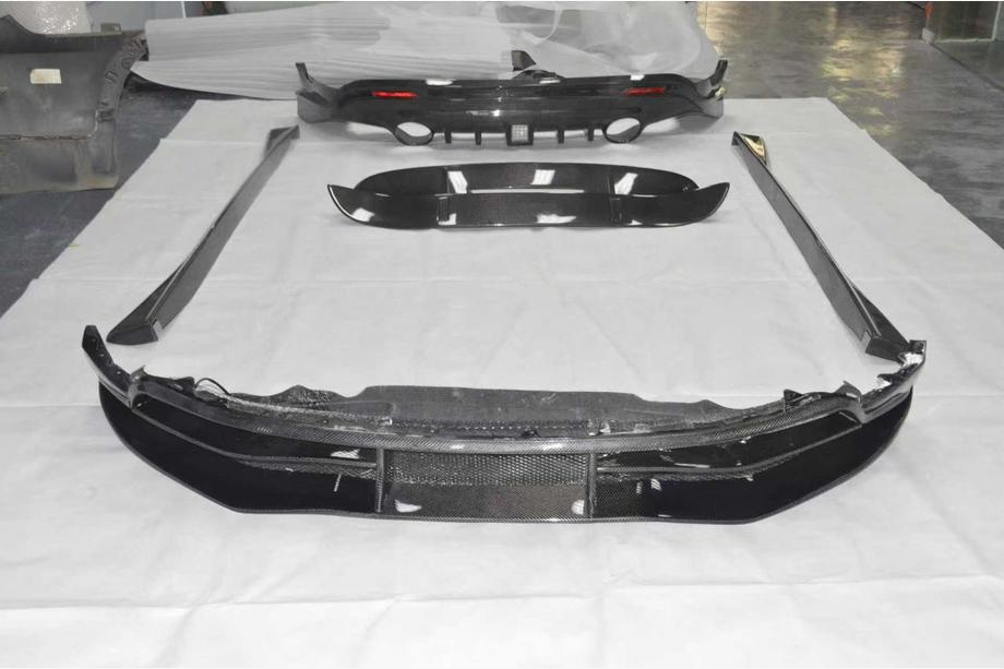 Infiniti QX70 2013–2019 Sada bodykitu SQ Carbon Image