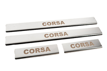 Opel Corsa E 2015–2019 Nerezové kryty prahů Carmos (4 ks) fotografie 3
