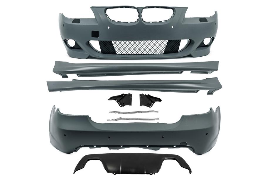 BMW řada 5 E60/E61 2003–2010 Sada bodykitu M-Sport (pro E60) Jednostranný dvojitý výfuk Fotografie 2