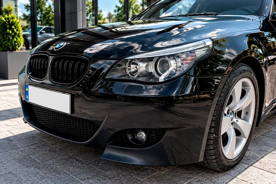 BMW řada 5 E60/E61 2003–2010 Přední nárazník M5 Fotografie 6