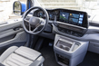 Recenze Volkswagen Caravelle T7 (2025): praktický minivan business třídy fotografie 5