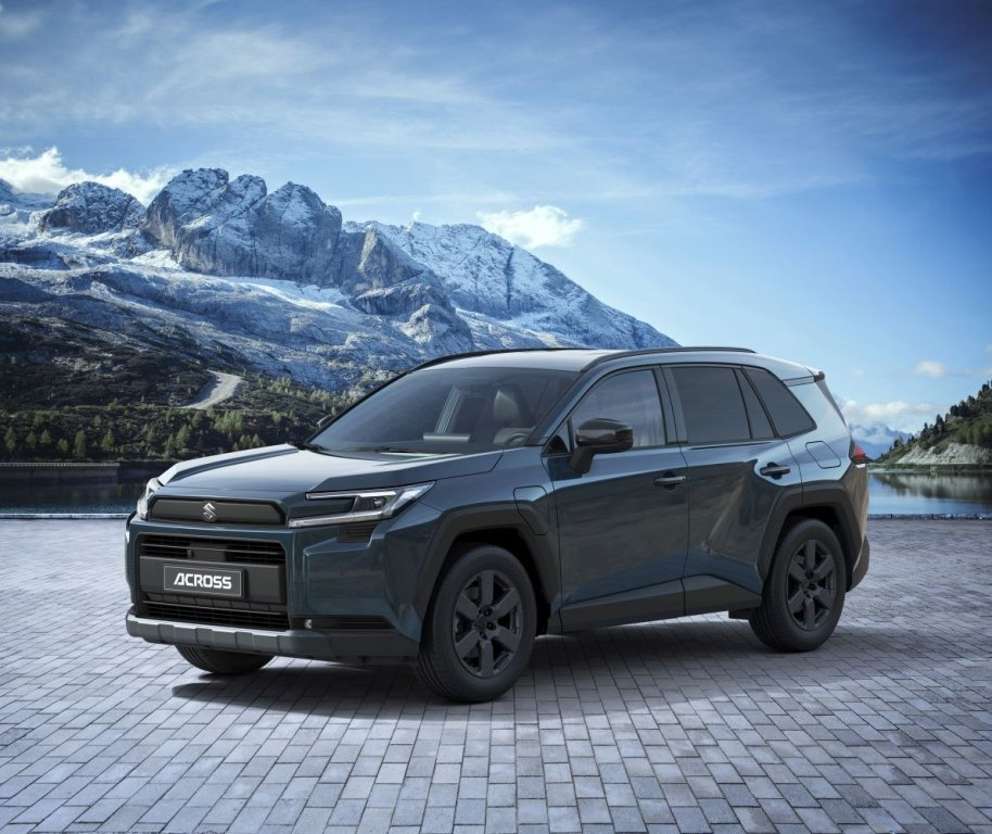 Recenze Suzuki Across 2026: plug-in hybridní crossover
