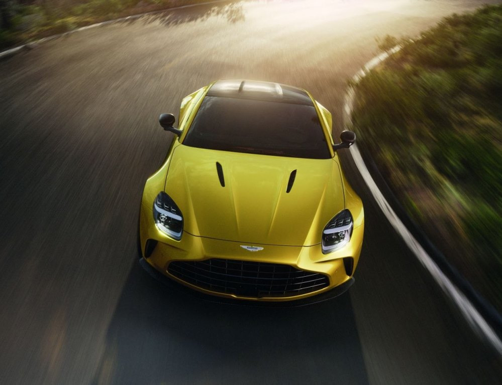 Recenze britského sportovního vozu Aston Martin Vantage 2025