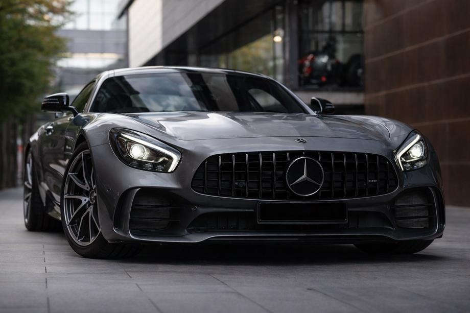 Mercedes AMG GT C190/R190 2014–2022 Predni maska chladiče GT Panamericana Black (2018+) Fotografie 1
