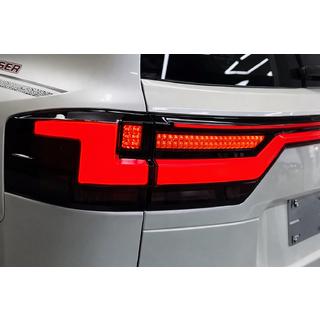 Zadní světla V2 Toyota Land Cruiser 300 2021– fotografie 3