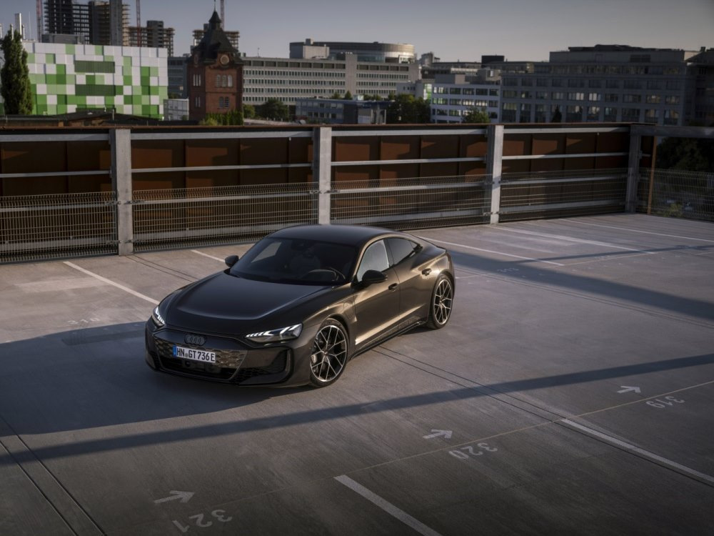Audi RS e-tron GT 2025 — prvotřídní elektrické grand tourer
