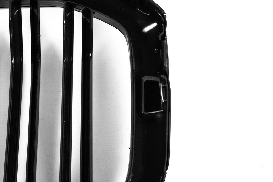 BMW X5 G05 2019–2026 Zlevněné ledvinky M-Look (2018-2022, černý lesk) Fotografie 10
