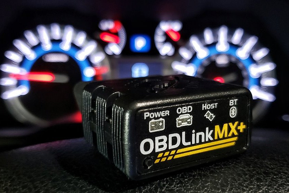 Jaký autoskener koupit: praktický průvodce pro řidiče