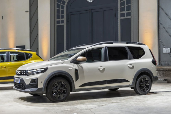 Recenze Dacia Jogger (2025): dostupné sedmimístné kombi