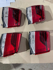 Toyota Land Cruiser 200 2007–2021 Výprodej zadní levá vnitřní svítilna 2016-2021 (OEM standard) (na víko kufru) (prasklá) fotografie 6