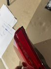 Toyota Land Cruiser 200 2007–2021 Výprodej zadní levá vnitřní svítilna 2016-2021 (OEM standard) (na víko kufru) (prasklá) fotografie 5
