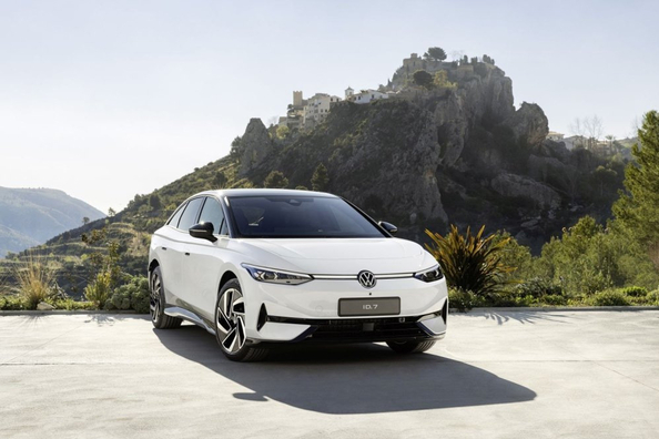 Volkswagen ID.7: elektrický fastback prémiové třídy s velkým dojezdem