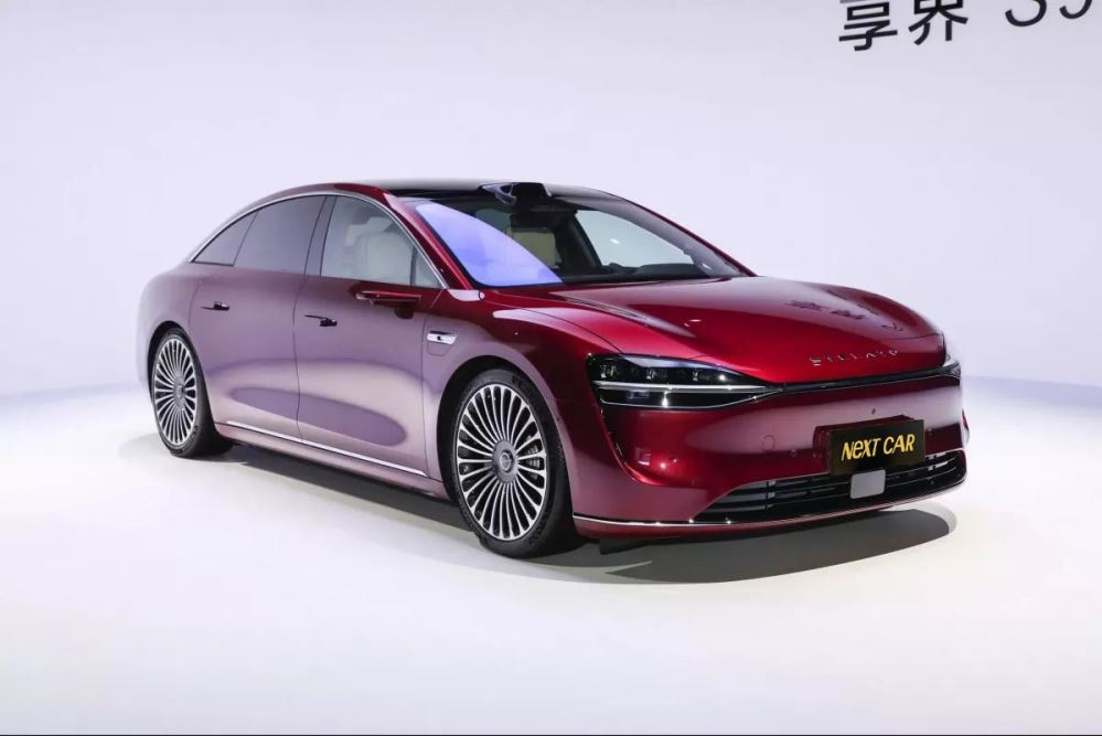 Stelato S9 EV: vlajkový elektrický sedan Huawei