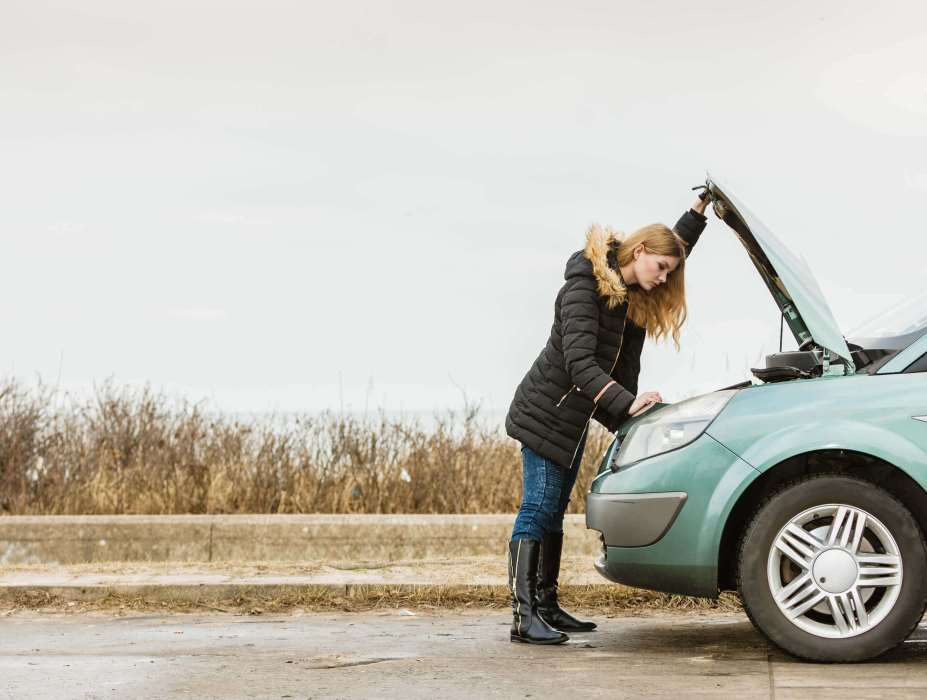Proč auto za studena špatně startuje: hlavní příčiny a řešení