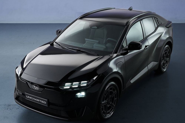 Test kompaktního elektrického crossoveru Subaru Uncharted 2026