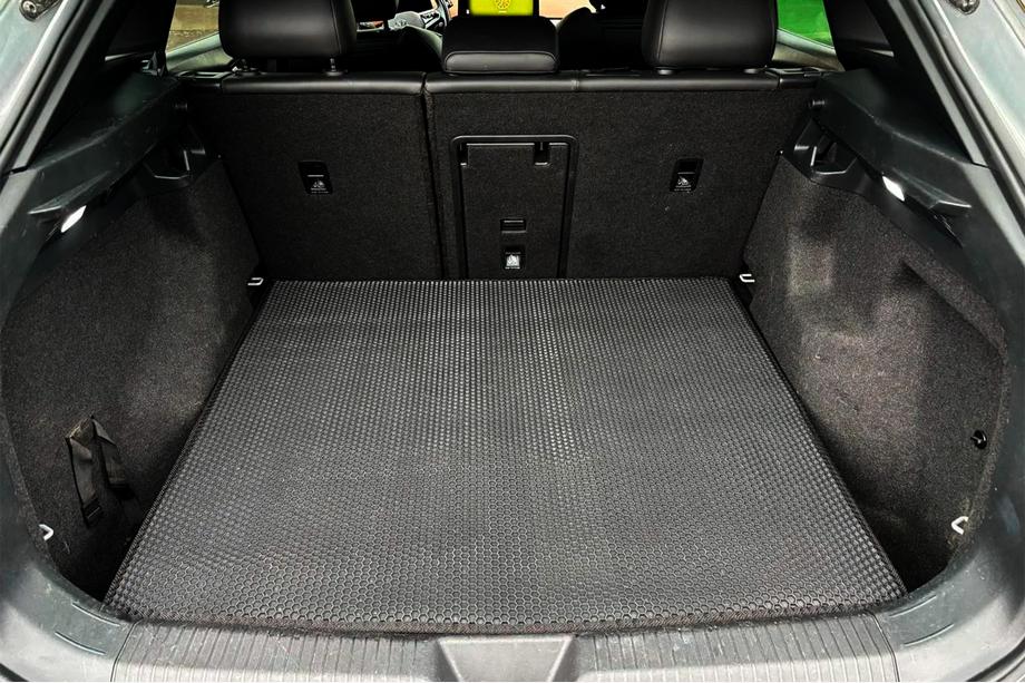 Volkswagen ID.5 2022– Gumová vana do kufru Carsuit V2 (černá) Image