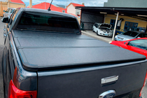 Ford Ranger 2011–2022 Třídílný kryt korby fotografie 1