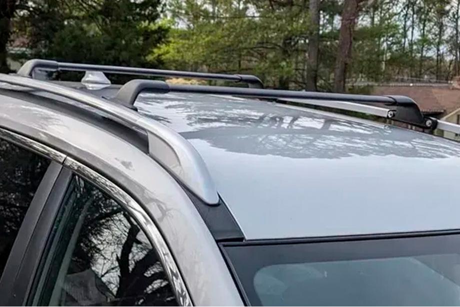 Nissan X-trail T32/Rogue 2014–2021 Střešní nosič (příčníky) na podélné ližiny OEM (2 ks) Šedá Image