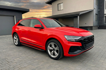 Audi Q8 2018– Boční prahy Maya Red (2 ks, hliník) fotografie 3