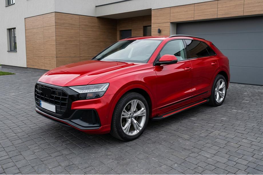 Audi Q8 2018– Boční prahy Maya Red (2 ks, hliník) Image