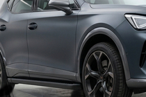 Cupra Formentor 2020– Boční prahy Allmond Black (2 ks, hliník) fotografie 1