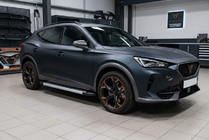 Cupra Formentor 2020– Boční nášlapy Vision New Grey (2 ks, hliník) fotografie 1