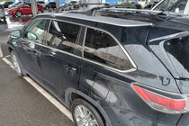 Toyota Highlander 2013–2019 Střešní nosič (příčníky) na integrované podélníky OEM (2 ks) Černá fotografie 7