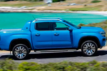 Volkswagen Amarok 2022– Strešní relingy šedé OEM (ABS plast, montáž lepením) fotografie 4