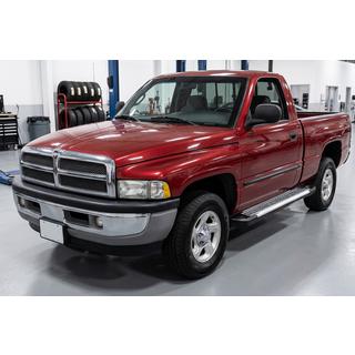 Boční nášlapy Line (2 ks, hliník) Dodge RAM (BR/BE) 1994–2002 fotografie 1