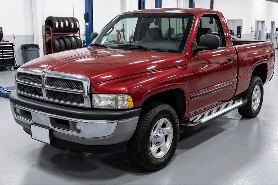 Dodge RAM (BR/BE) 1994–2002 Boční nášlapy Line (2 ks, hliník) Image