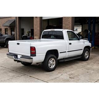 Boční nášlapy Bosphorus Grey (2 ks, hliník) Dodge RAM (BR/BE) 1994–2002 fotografie 1