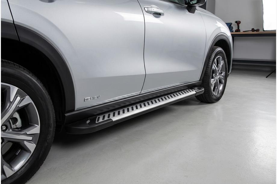 Honda ZR-V 2022– Boční nášlapy Line (2 ks, hliník) Image