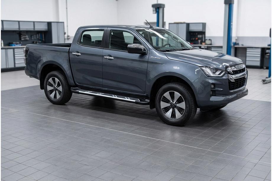 Isuzu D-Max 2019– Boční nášlapy Sunrise (2 ks, hliník) Image