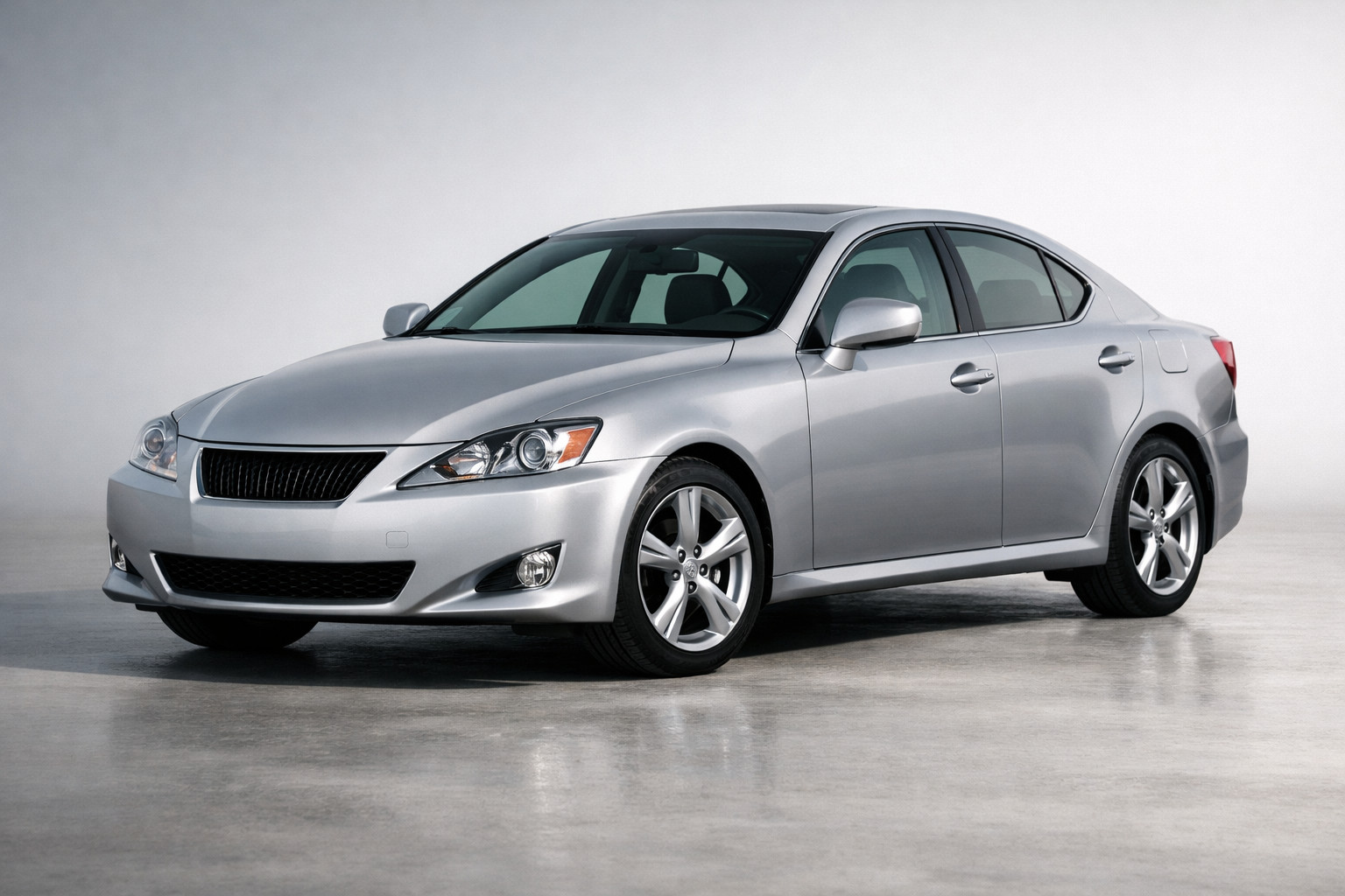 Recenze Lexus IS 2005–2013: kompaktní prémiovka bez zbytečného patosu