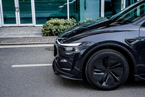 Tesla Model Y 2020– Sada bodykitu Black Warrior (pro 2025+) fotografie 5