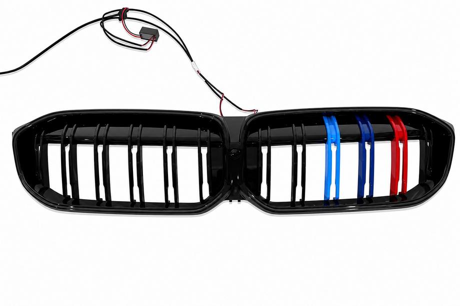 BMW řada 3 G20/G21 2018– LED ledvinky M-Color (2022+, černý lesk) Fotografie 3