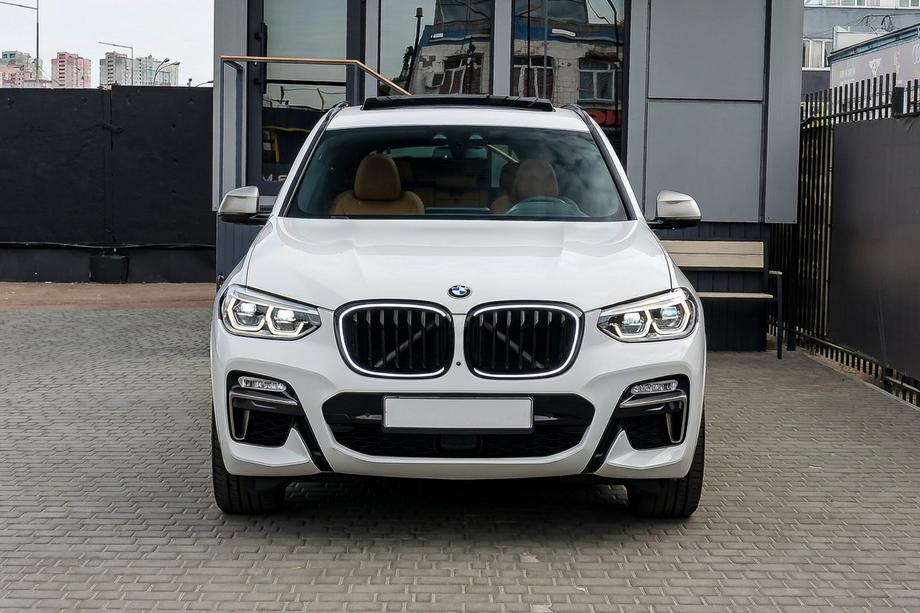 BMW X3 G01 2018– LED ledvinky 1 Bar (2018-2021, leskle černé) Image