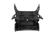 Toyota Land Cruiser 200 2007–2021 Sada pro upgrade interiéru pro rok 2016 (béžová) fotografie 29