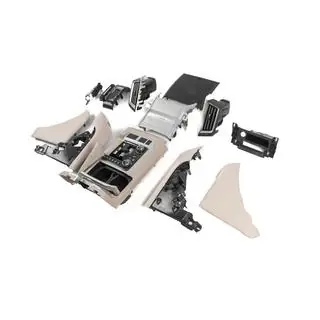 Sada pro upgrade interiéru pro rok 2016 (béžová) Toyota Land Cruiser 200 2007–2021 fotografie 2