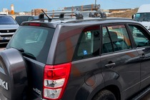 Suzuki Grand Vitara 2005–2017 Střešní nosič (příčníky) do fixních bodů Ecem V3 (2 ks) fotografie 5