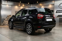Nissan Terrano 2014– Boční prahy Bosphorus Black (2 ks, hliník) fotografie 1