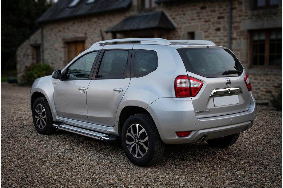 Nissan Terrano 2014– Boční nášlapy Rainbow (2 ks, hliník) Image