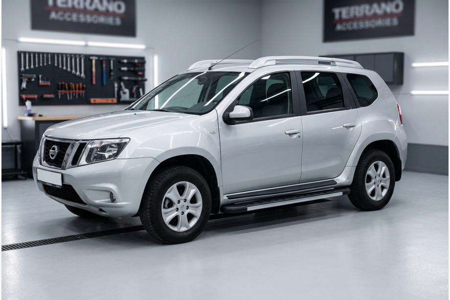 Nissan Terrano 2014– Boční nášlapy Duru (2 ks, hliník) Image