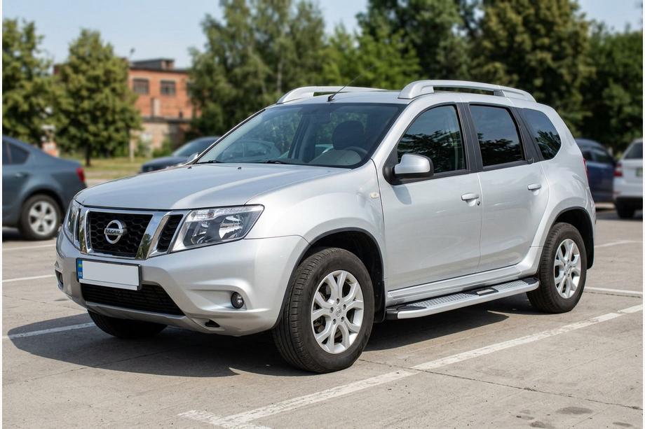 Nissan Terrano 2014– Boční nášlapy Mevsim Grey (2 ks, hliník) Image