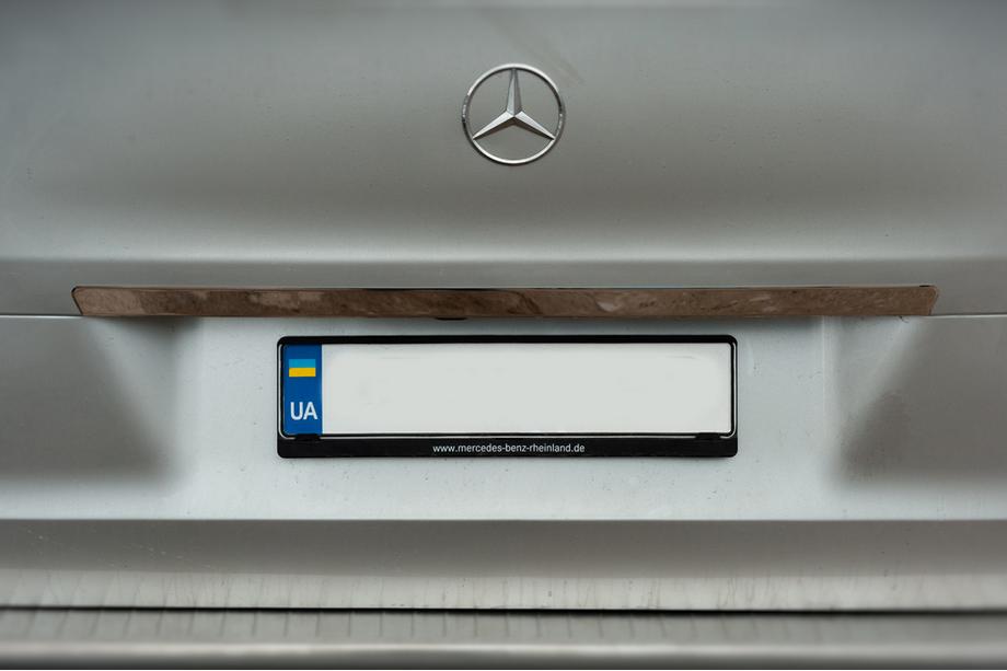 Mercedes Vito/V-class W447 2014– Široká lišta nad SPZ (nerez) Image