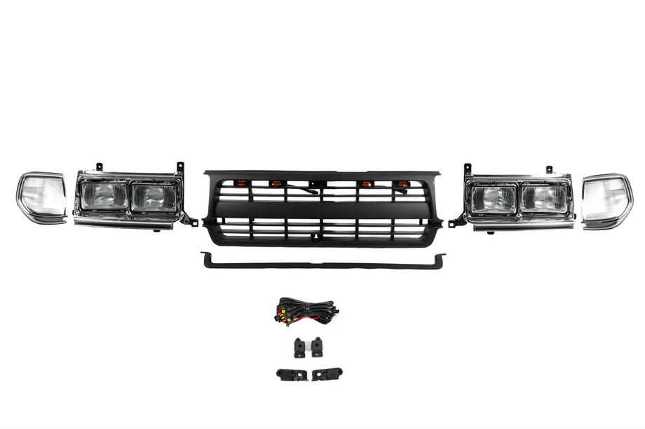 Toyota Land Cruiser 80 1990–1997 Sada předních světlometů a masky chladiče (OffRoad) Image